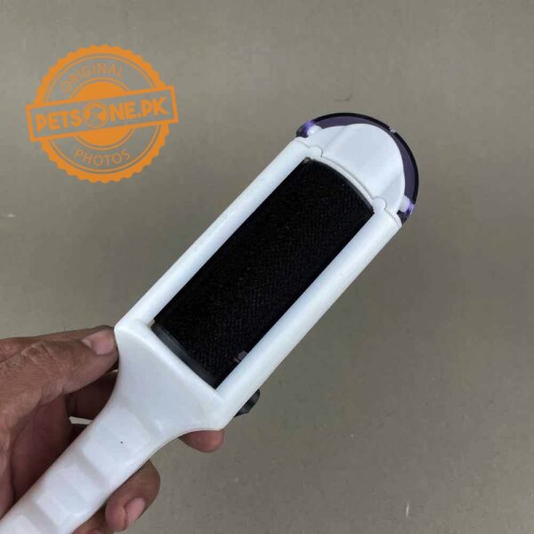 Electrostatic Dusting Brush / Pet Hair Lint Remover - Image 4