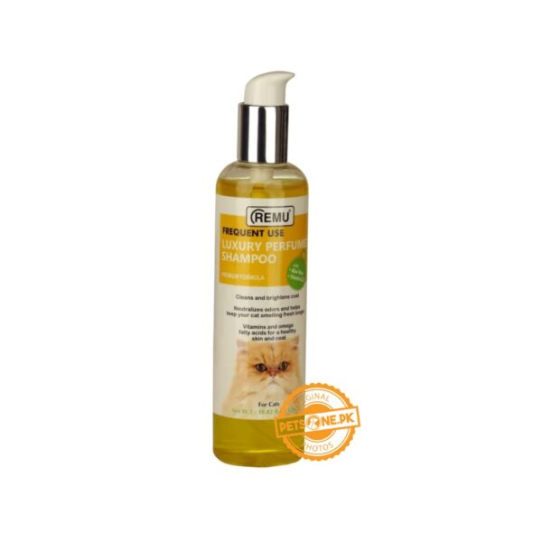 Remu Luxury Perfumed Cat Shampoo - Image 5