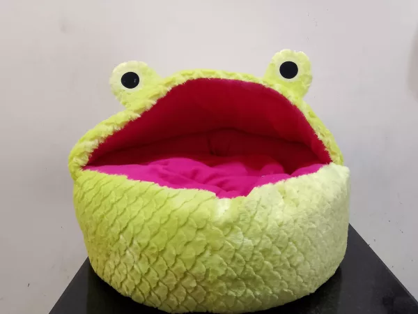 Semi- Enclosed Filling Round With Frog Shap Cat Bed Design – D - Image 6