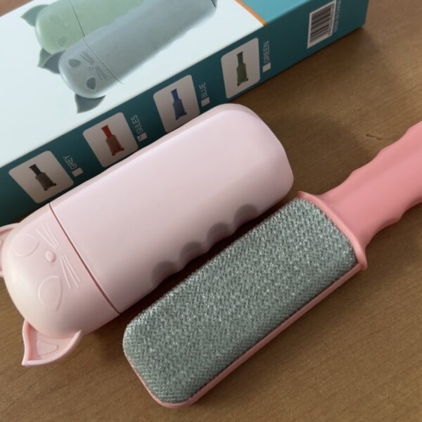 Cartoon Pet Lint Remover / Self Cleaning Base - Image 2