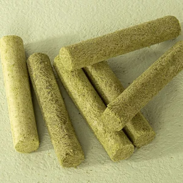 Cat Grass Teething Stick for Teeth and Hairballs - Image 5